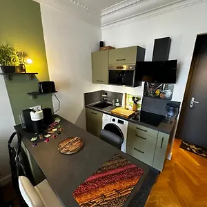  Appartement Neuf Et Proche Des Plages De Les Pins