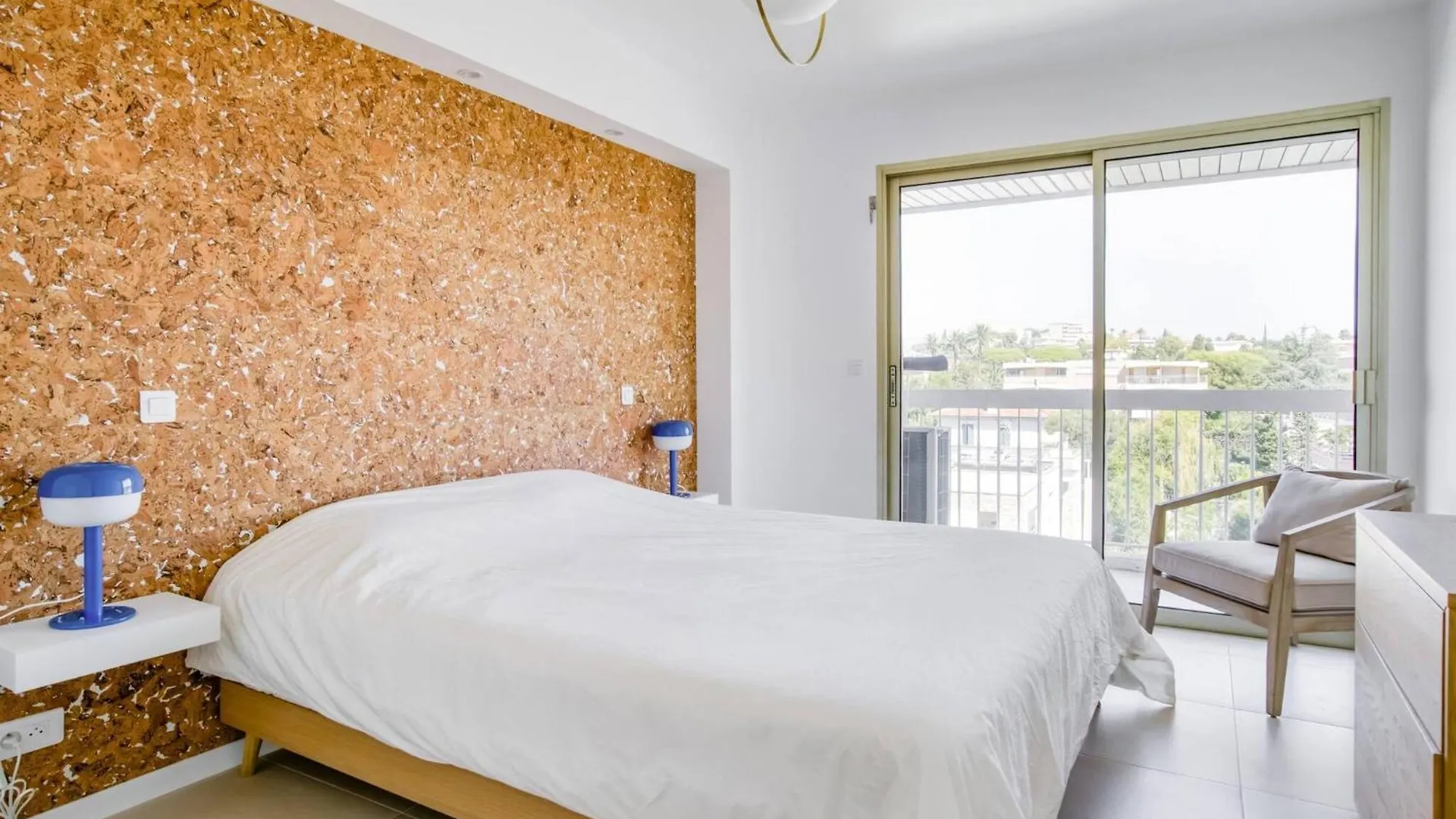 Pool, Sea & Absolute Comfort Juan-les-Pins Apartment